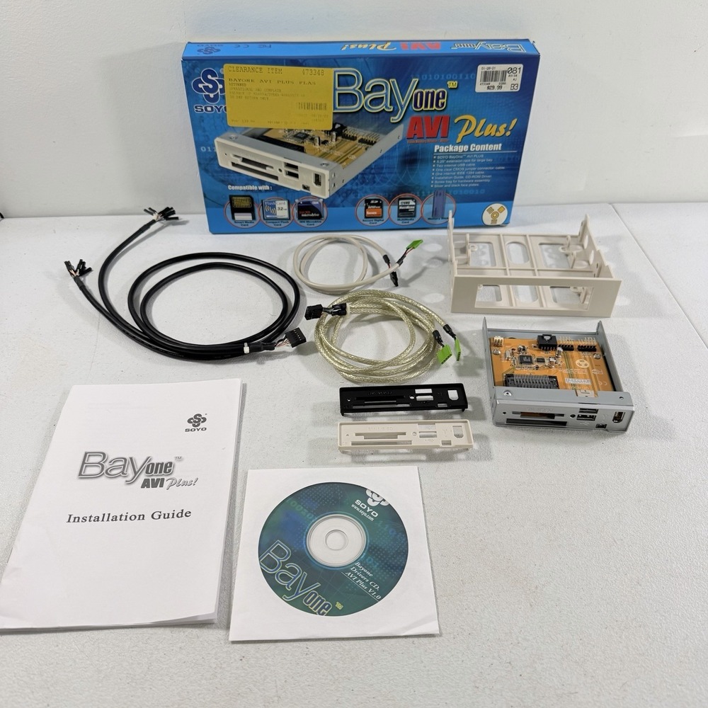 Soyo Bayone AVI Flash Memory Reader /‎ Writer Plus